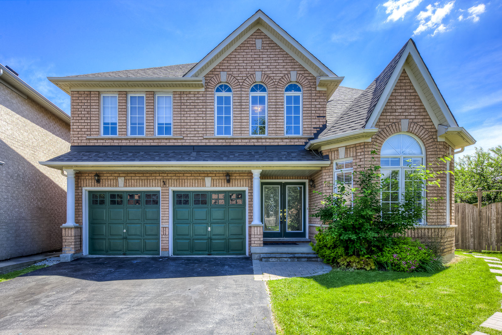 16 Bluewater Crescent, Brampton W4501405 Keith & Franҫoise
