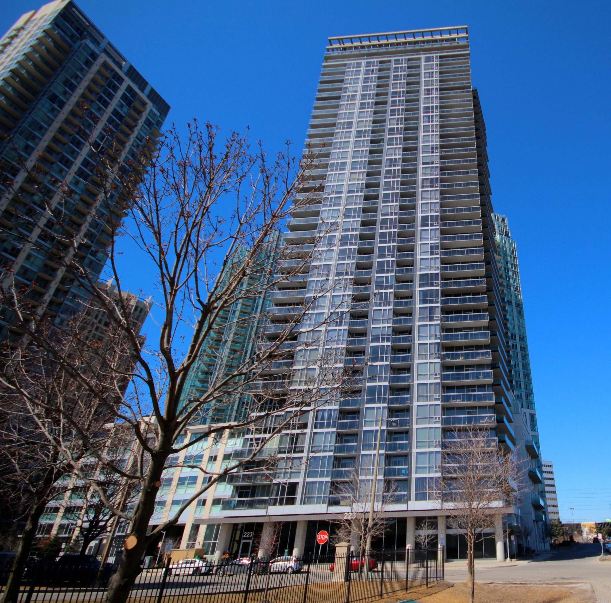 223 b Drive, Unit 601, Mississauga Keith & Franҫoise