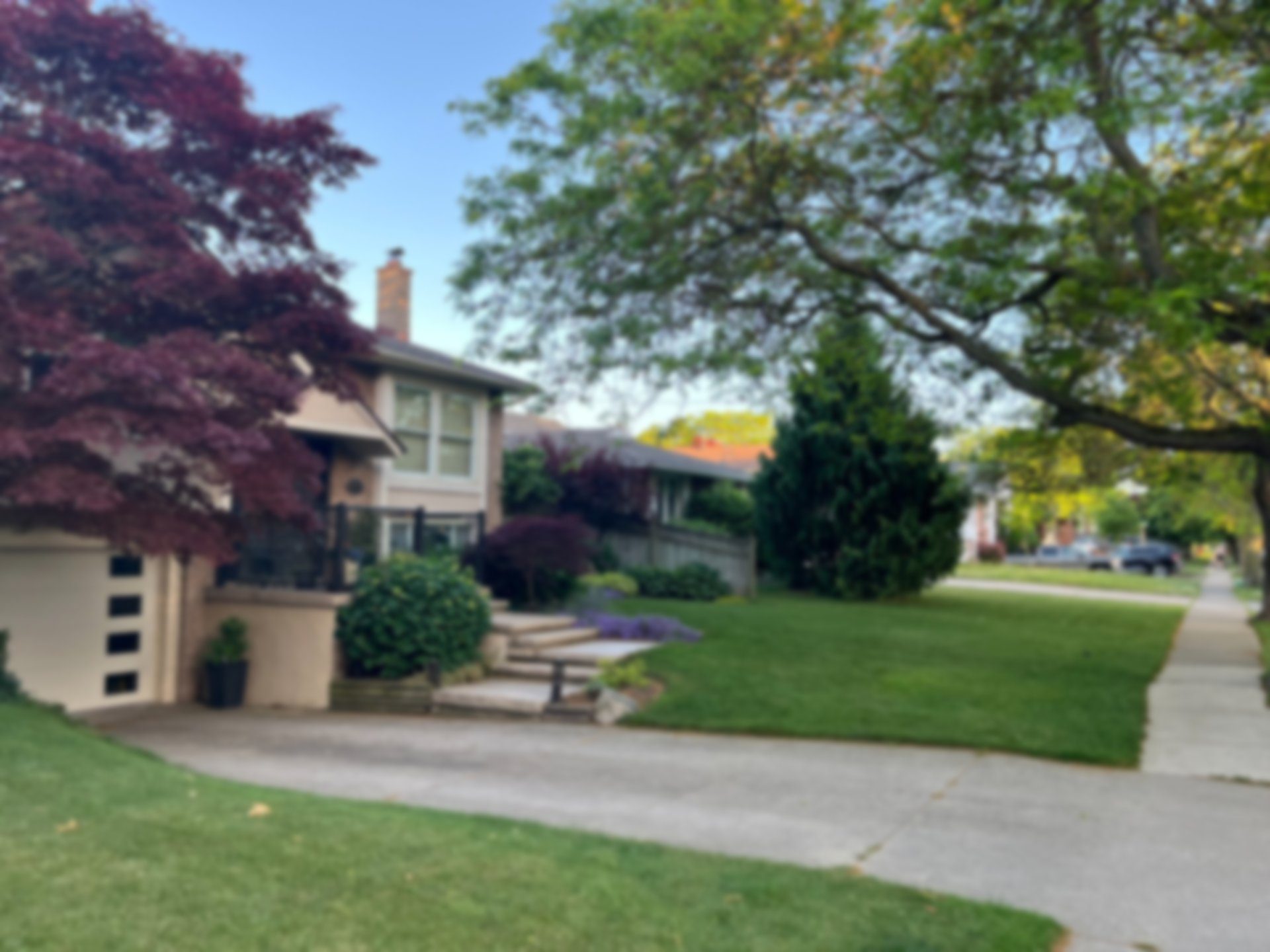 St. Catharines Ontario neighbourhood with detached homes, ideal for buyers relocating from the GTA.